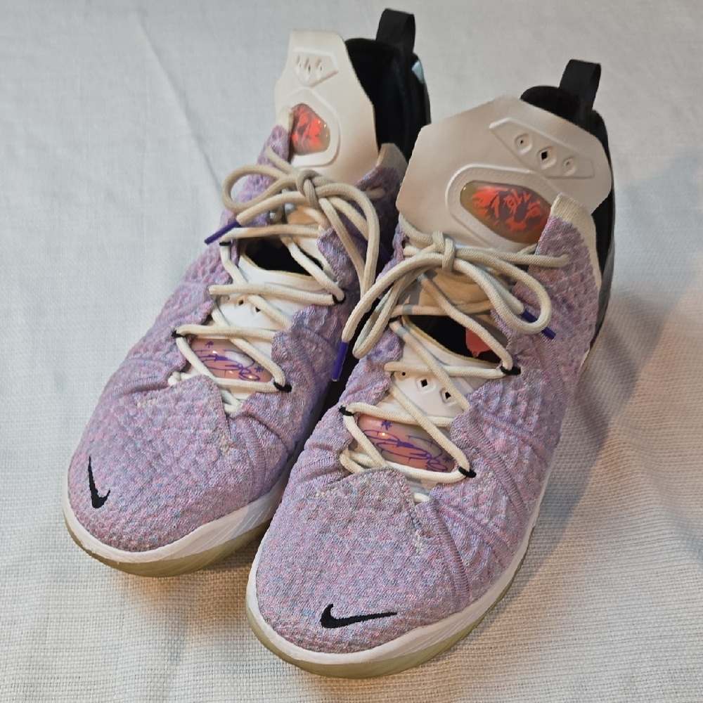 NIKE LEBRON XVIII 18 SZ 11.5 MENS GRAFFITI BASKETBALL SHOES SNEAKERS AIR MAX